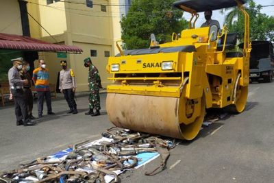 Penampakan Ratusan Knalpot Motor yang Dimusnahkan Polresta Pontianak