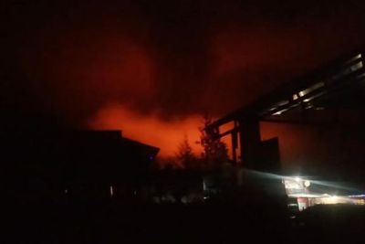 Mencekam! KKB Serang Polsek Hingga Bakar Runah Warga di Ilaga Papua