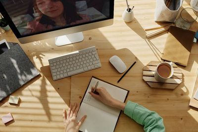 Studi Ini Ungkapkan bahwa Belajar Online Tidak Tingkatkan Kebiasaan Tidur Siswa!