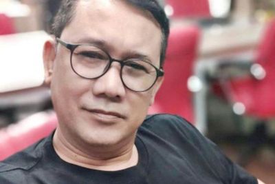 Jadi Oleh-oleh Lebaran, Denny Siregar: Emang Kenapa Pak Jokowi Promosi Babi Panggang?