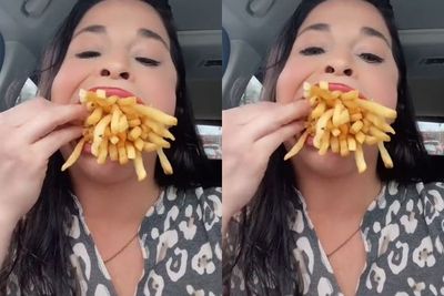 Wanita Ini Bikin Heran saat Memasukan Seluruh Kentang Goreng ke Mulutnya
