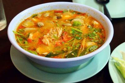 Yuk Buat Tom Yum, Makanan Khas Thailand