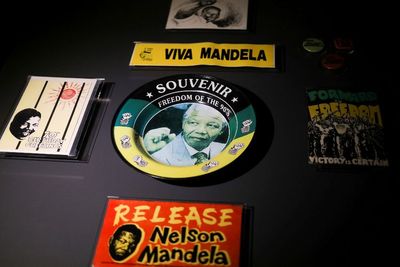 Peristiwa 10 Mei: Lahirnya Rosihan Anwar hingga Nelson Mandela Disumpah