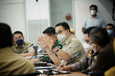 Anies dan Kepala Daerah Jabodetabek Sepakat Anjurkan Salat Id di Rumah