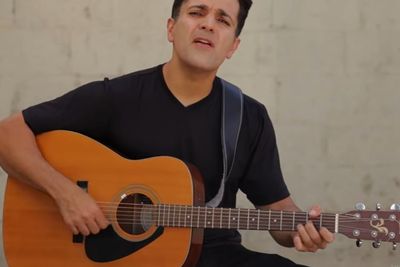 Lagu We Will Not Go Down Michael Heart Kembali Viral Pasca Warga Palestina Diserang