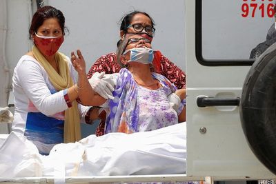 Jelang Lebaran, India Pecahkan Rekor, Angka Kematian Covid-19 Tembus Seperempat Juta