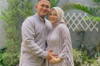 Kesha Ratuliu Umumkan Kehamilan Anak Pertama: Hadiah Idul Fitri Terindah Selama Hidupku