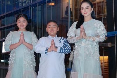 Krisdayanti Tegar Lewati Lebaran Tanpa Raul Lemos: Mengeluh Bukan Hal Baik