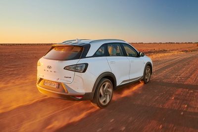 Hyundai Nexo Berhasil Pecahkan Rekor dengan Melaju Sejauh 887,5 km!