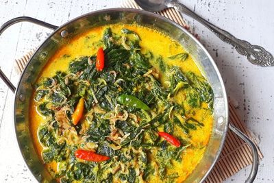 Cara Mudah Membuat Gulai Daun Singkong Yang Lezat