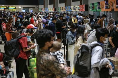 Anggota DPR Geram, Tuntut Penjelasan Pemerintah Soal WN China Terus Masuk Indonesia