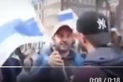 Video Lelaki Bertopi NY Ini Memaki Pria Israel di Depan Muka, Lihat Ekspresi Wajahnya