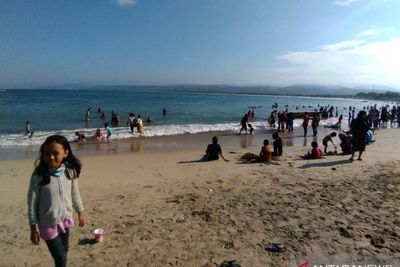Mengenaskan, 4 Wisatawan Ini Terseret Ombak di Pantai Santolo Garut, 1 Orang Hilang