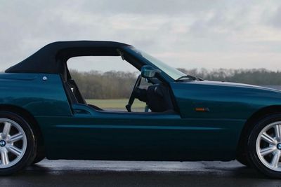 VIDEO: Melihat BMW Z1 Ketika Digeber di Jalanan!