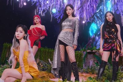 Resmi Comeback, aespa Tunjukan Rap Line Kuat dan MV Futuristik di Next Level