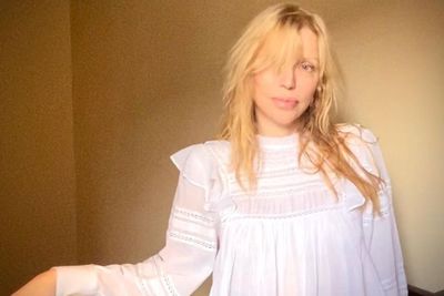 Banyak Yang Menantikan, Justru Courtney Love Tak Suka Dengan Film Pam & Tommy