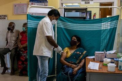 India Gunakan Obat Kanker Eksperimental untuk Pasien COVID-19 Akibat Krisis Obat
