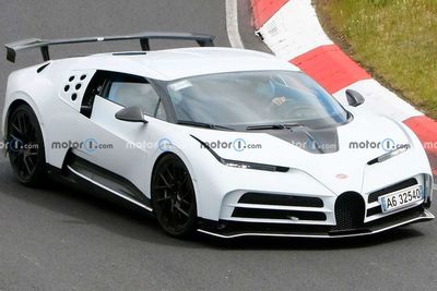 Mobil Bugatti Centodieci Terlihat di Nurburgring Jelang Pengiriman di 2022!