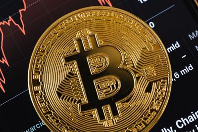 Dampak Pembatasan dari China, Harga Bitcoin Terjun Bebas di Bawah 40.000 Dolar