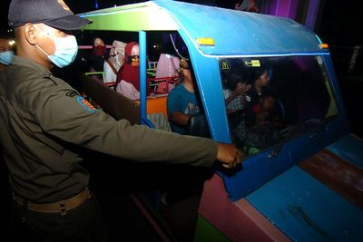 FOTO: Razia Masker Pengendara di Tegal