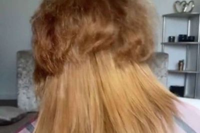 Rambut Wanita Ini Awalnya Seperti Singa, Setelah di Makeover Bikin Pangling