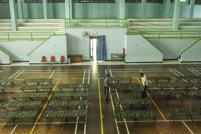 FOTO: GOR Cipayung Untuk Isolasi Pemudik