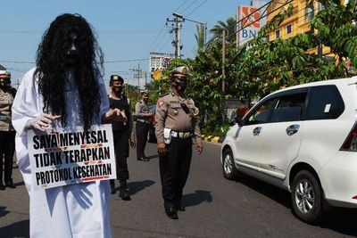 FOTO: Sosialisasi Protokol Kesehatan di Madiun