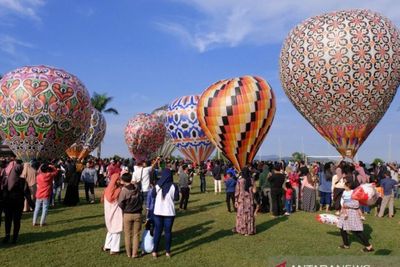 Kemenhub Tindak Tegas Pelaku Penerbangan Balon Udara Liar, Bisa Didenda Rp500 Juta