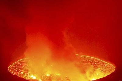 Ribuan Orang di Kongo Mengungsi Akibat Gunung Meletus