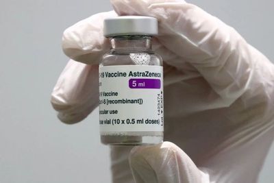 Wanita yang Sebarkan Hoaks Tentang Vaksin AstraZeneca Sebabkan Kematian Atlet Minta Maaf