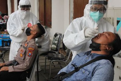 Hari ke-7 Pemeriksaan Swab Pemudik Ke Jakarta, 476 Orang Positif Covid-19