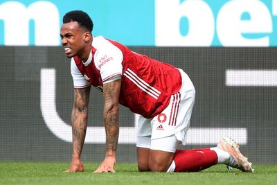 Gegara Selebrasi, Bek Arsenal Ini Kehilangan Gigi, Kecarian di Lapangan