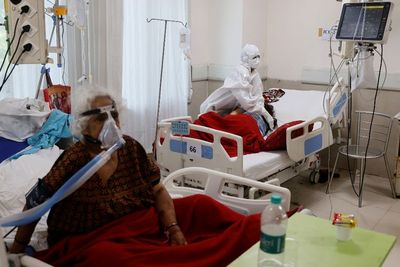 Pandemi Covid-19 India Diperparah Jamur Hitam dan Jamur Putih , Mata Pasien Diamputasi