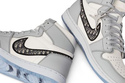 RUMOR: Air Jordan 1 x Dior akan Hadirkan Colorway Terbaru, Salah Satunya Chicago