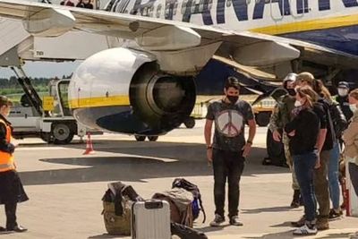 Belarusia Dikecam Dunia Bajak Pesawat Komersil Ryanair, Tangkap Jurnalis Pembangkang