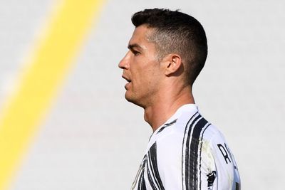 Ditanya Apakah MU akan Kembali Rekrut Ronaldo, Ini Jawaban Gary Neville