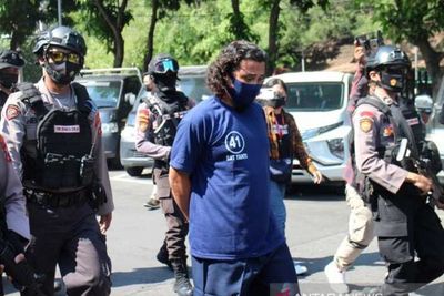 Polisi Sebut Pria yang Pukul Petugas Razia Masker di Solo Adalah Residivis Perusakan Kafe