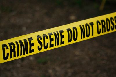 Pesawat Latih Jatuh di Depok, Polisi: 2 Orang Selamat Dibawa ke RS