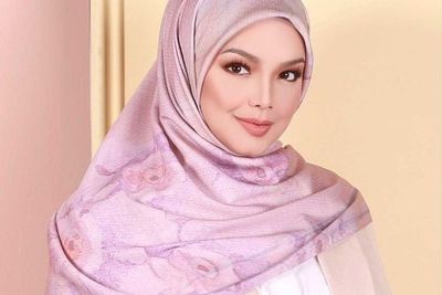 Siti Nurhaliza dan Suami Didenda Rp34 Juta, Diduga karena Langgar Prokes Covid-19