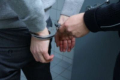 Datang Kencan Terlambat, Wanita Ini Disiram dengan Air Panas dan Dipukuli