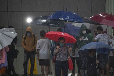 Sediakan Payung, Sebagian Wilayah Jakarta Berpotensi Hujan Pada Siang hingga Sore