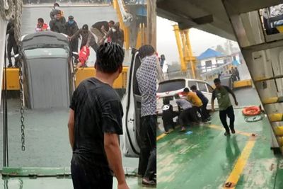 1 Orang Tewas, Pintu Jembatan KMP Ihan Batak Amblas Hingga Mobil Nyebur ke Danau Toba