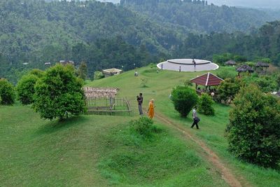 FOTO: Wisata Alam Bukit Kembang Arum
