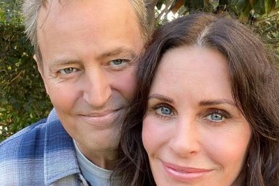 Matthew Perry dan Courtney Cox Ternyata Sepupu Jauh Lady Gaga