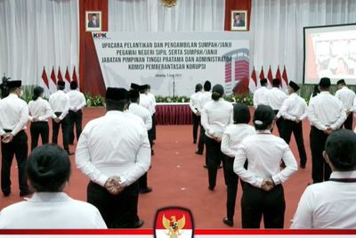 Ketua KPK Resmi Lantik 1.271 Pegawai yang Lulus TWK Jadi PNS