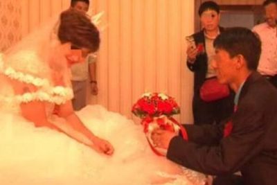 Pria Ini Terkejut Menemukan Video Istrinya Menikah Lagi dengan Lelaki Lain di Media Sosial