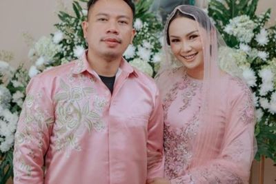 Kalina Ocktaranny Bantah Tudingan Orang Ketiga di Rumah Tangganya dengan Vicky Prasetyo
