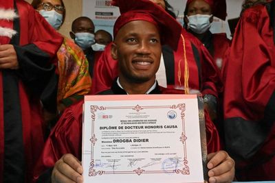 Didier Drogba Dapat Gelar Kehormatan dari Universitas Pantai Gading