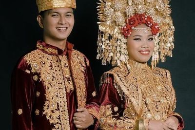 Foto Prewedding Dituduh Plagiat, Mumuk Gomez: Aku Bangga Bisa Mengenalkan Baju Adat Minang