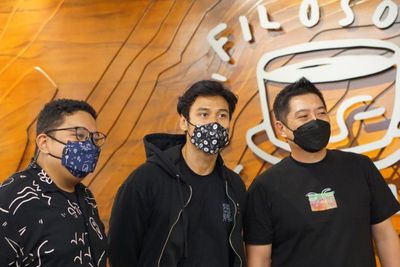 Filosofi Kopi Ekspansi Buka Gerai di Kota Medan, Chicco Jerikho Sambutannya Luar Biasa